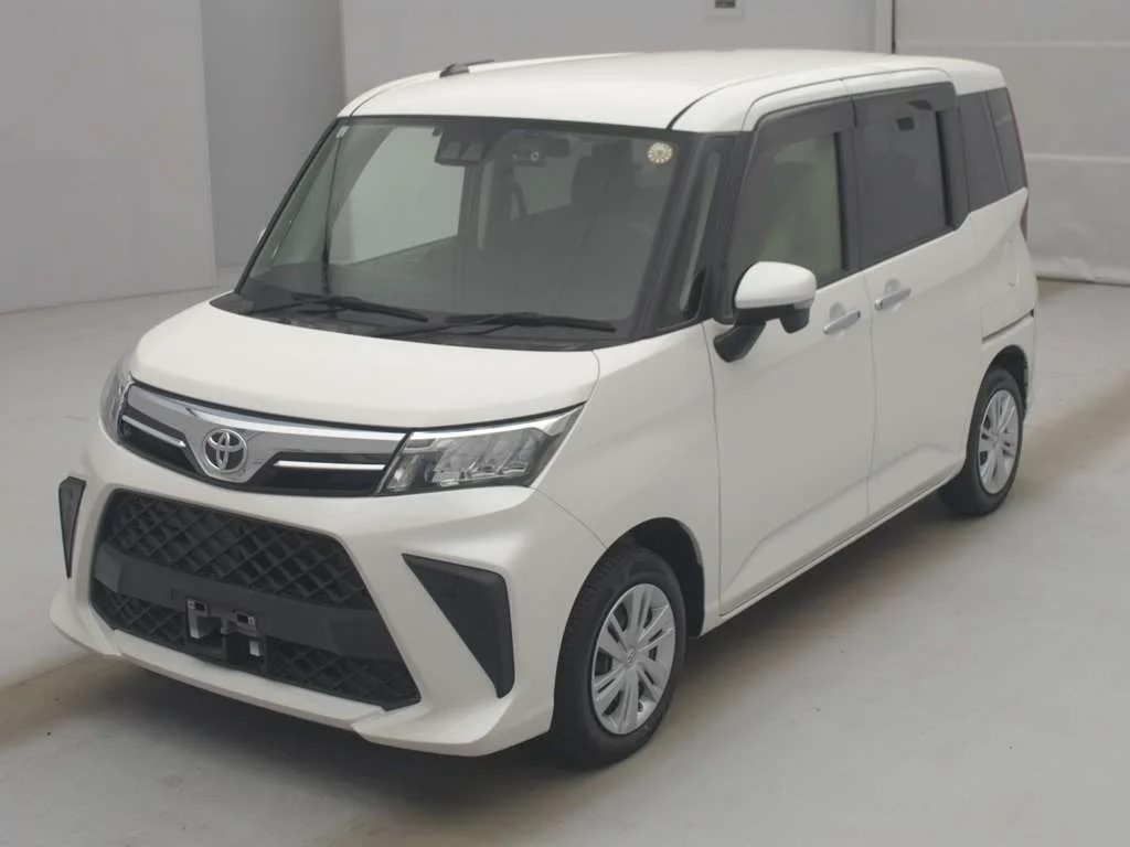 Toyota Roomy M900A 2021