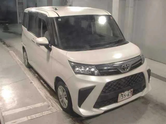 Toyota Roomy M900A 2021