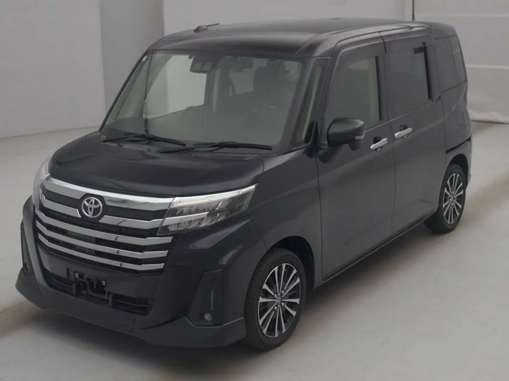 Toyota Roomy M900A 2021