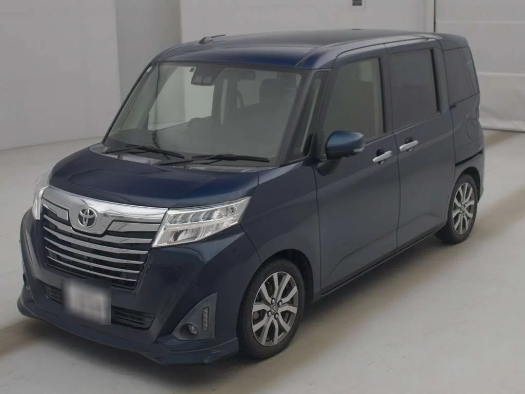 Toyota Roomy M900A 2020