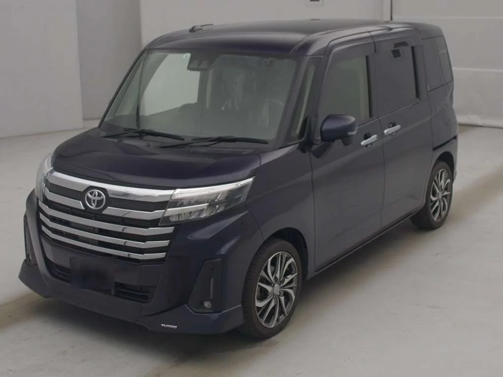 Toyota Roomy M900A 2022
