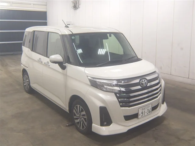Toyota Roomy M900A 2025