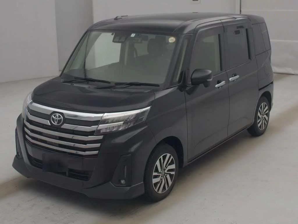 Toyota Roomy M900A 2022