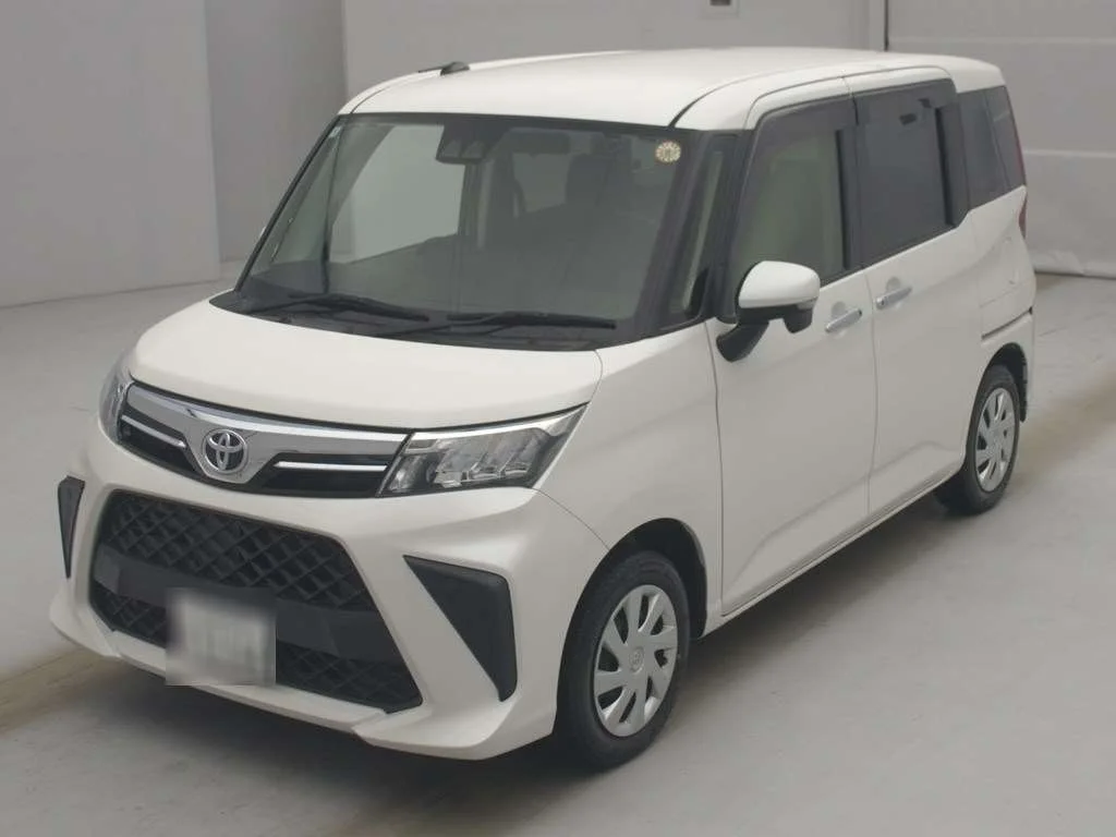 Toyota Roomy M910A 2022