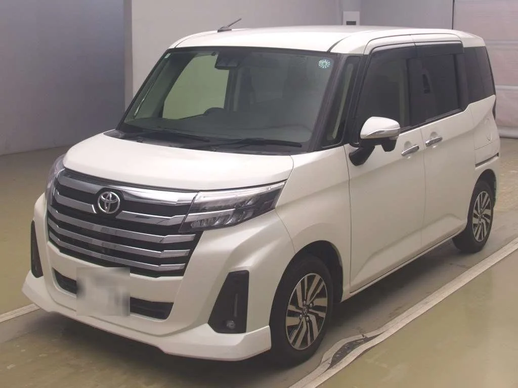 Toyota Roomy M900A 2022