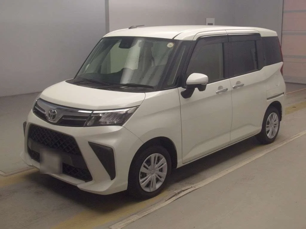 Toyota Roomy M900A 2025