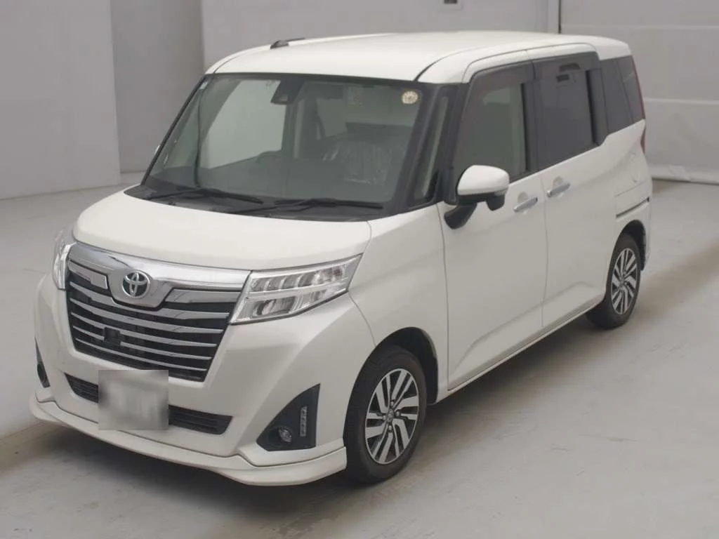 Toyota Roomy M910A 2018