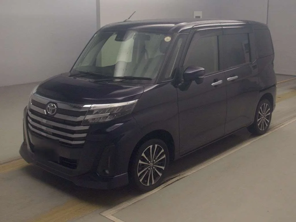 Toyota Roomy M900A 2021