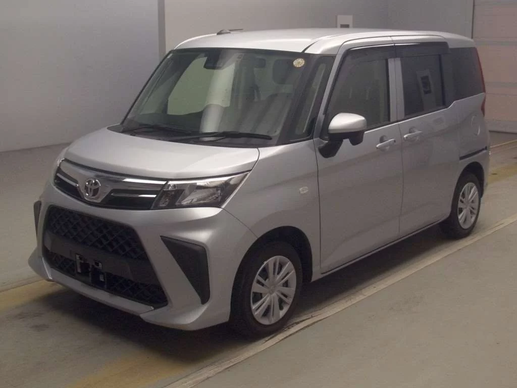 Toyota Roomy M900A 2024