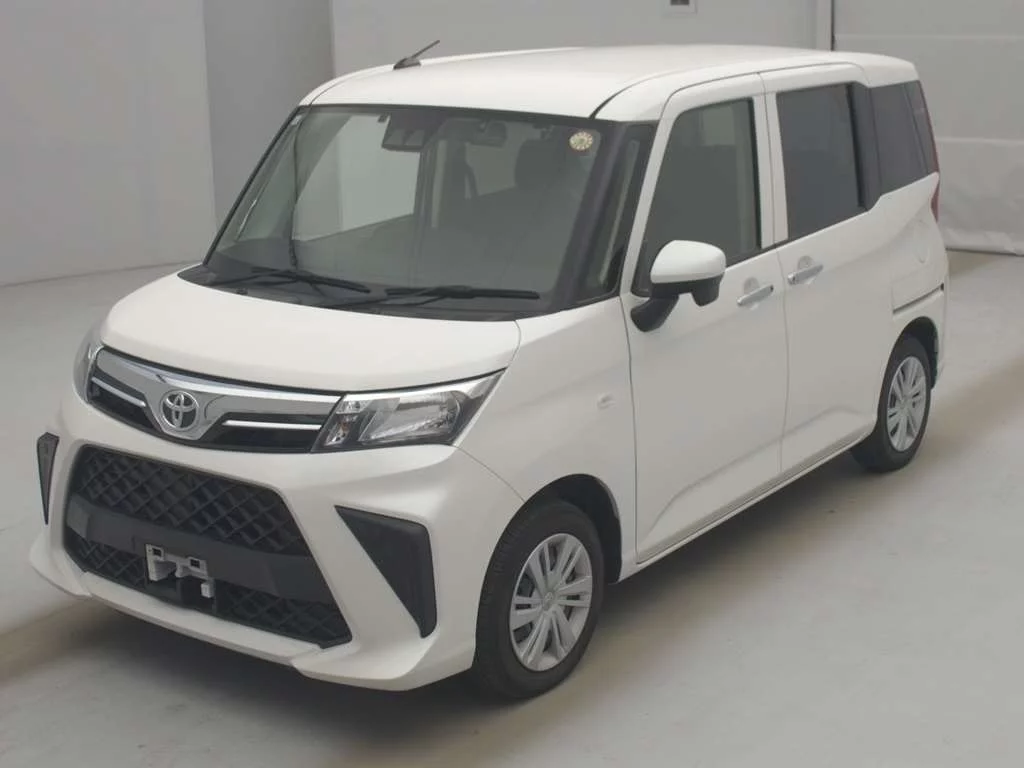 Toyota Roomy M910A 2022