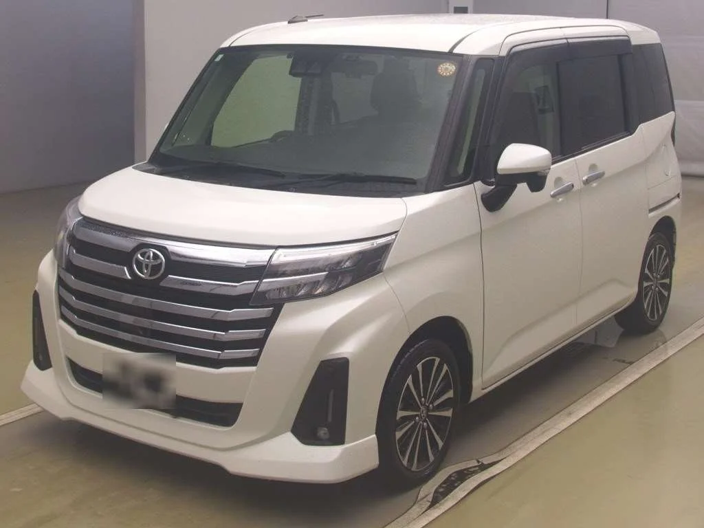 Toyota Roomy M900A 2023
