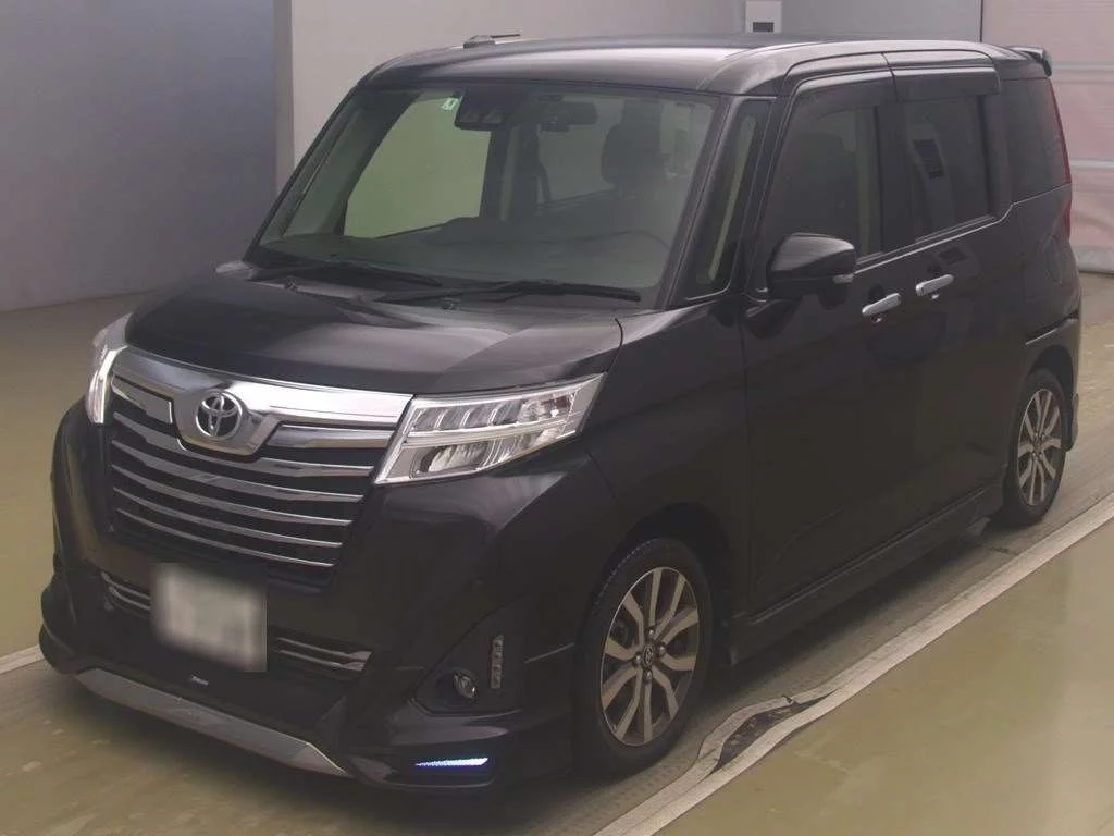 Toyota Roomy M900A 2019
