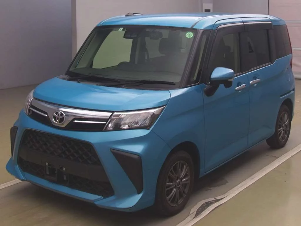 Toyota Roomy M900A 2021