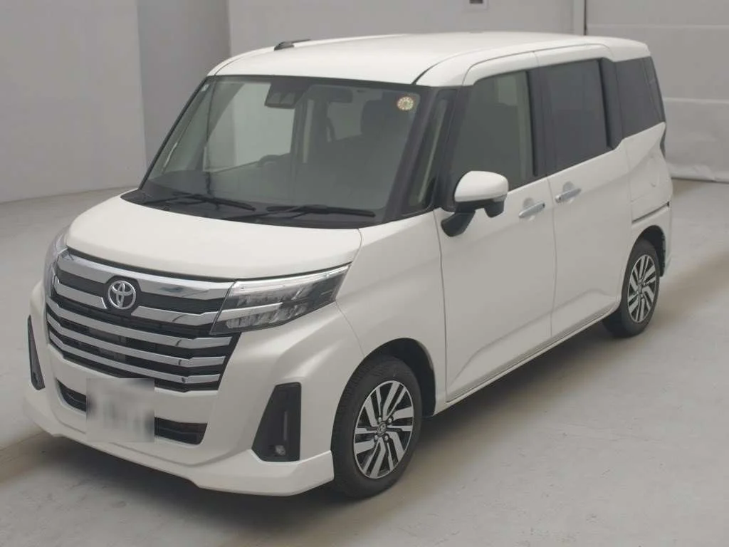 Toyota Roomy M910A 2025