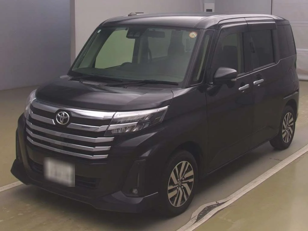 Toyota Roomy M900A 2022