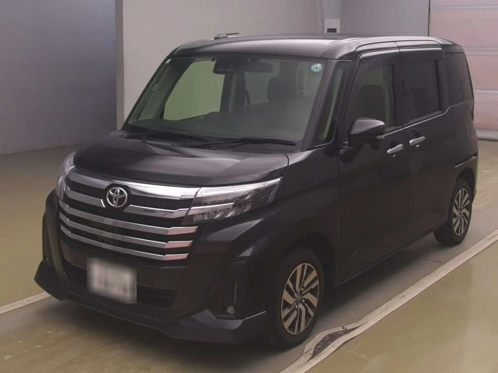 Toyota Roomy M900A 2025