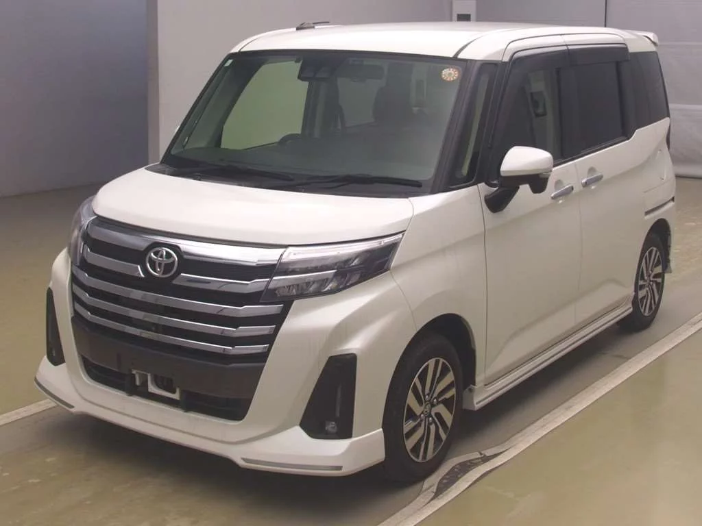 Toyota Roomy M910A 2023