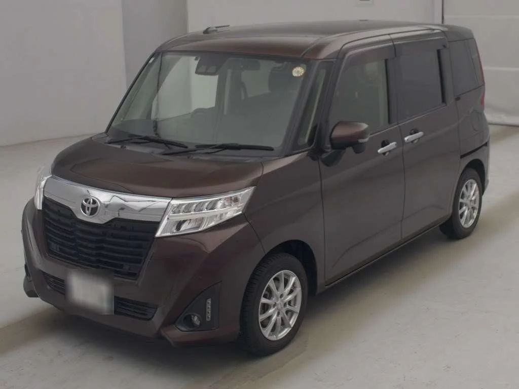 Toyota Roomy M900A 2020