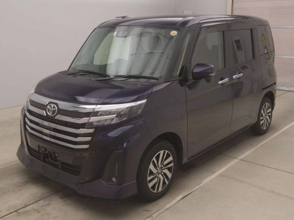 Toyota Roomy M900A 2023