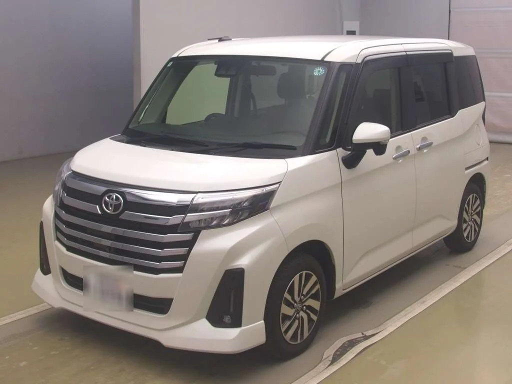 Toyota Roomy M900A 2024
