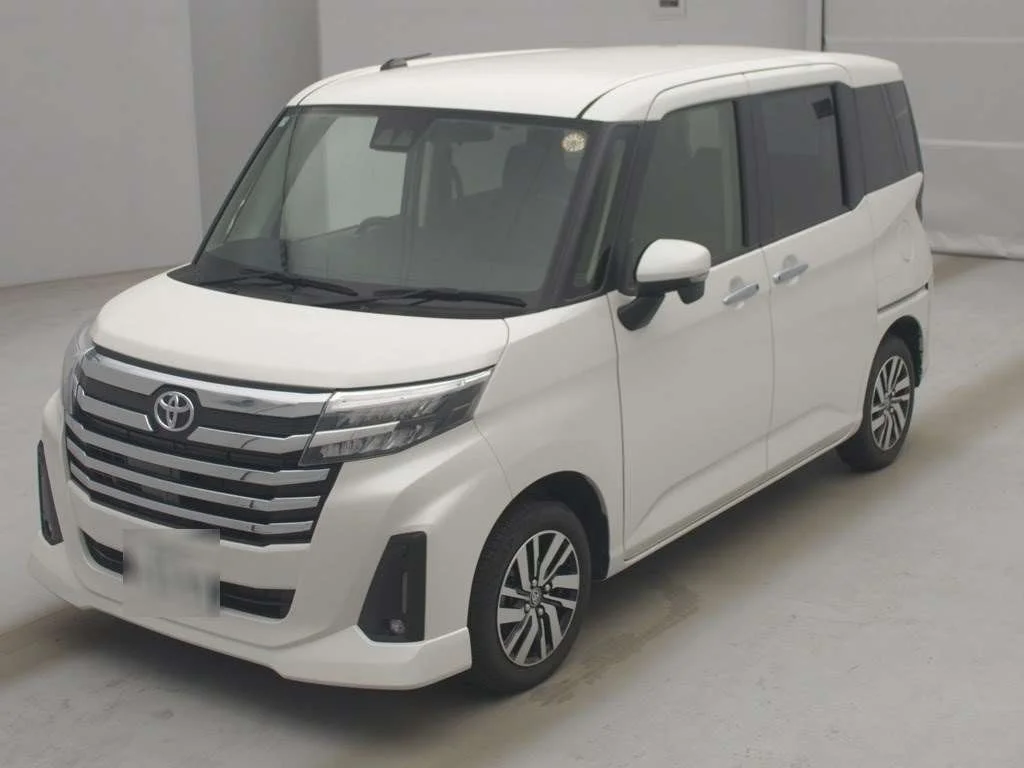 Toyota Roomy M910A 2025