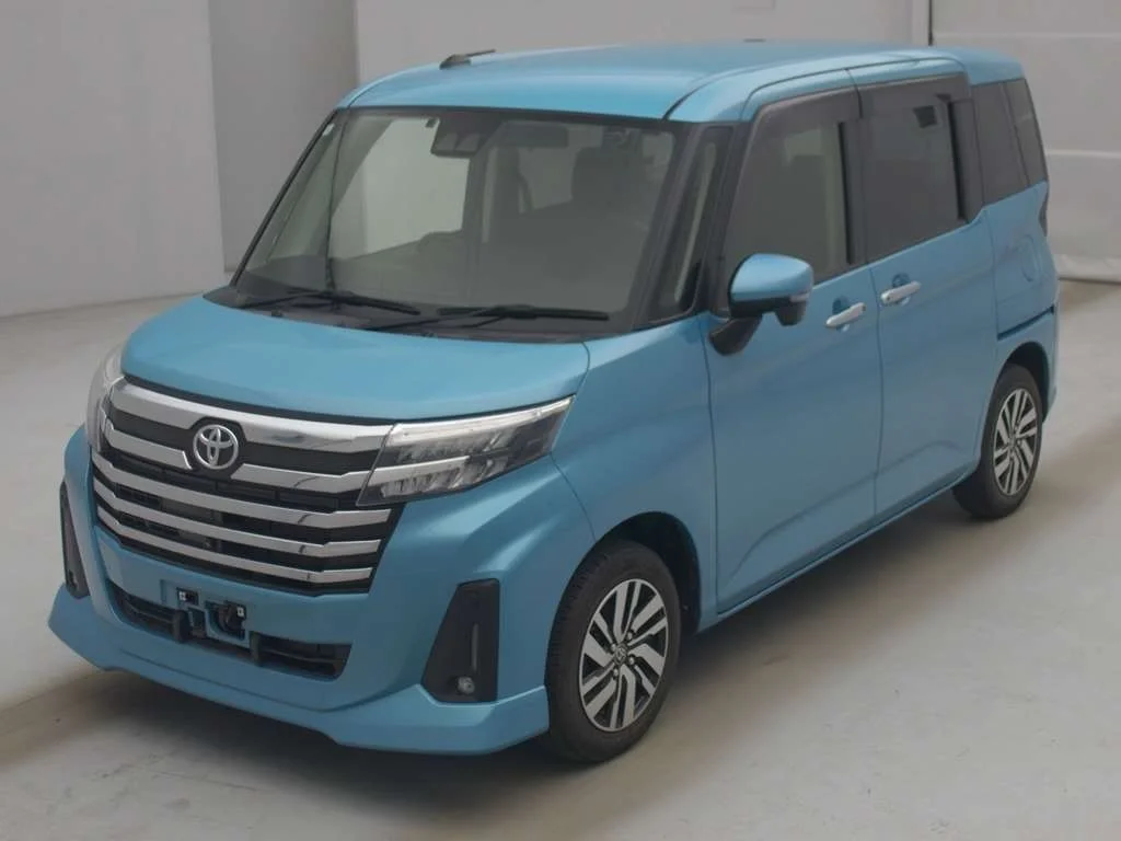 Toyota Roomy M900A 2022
