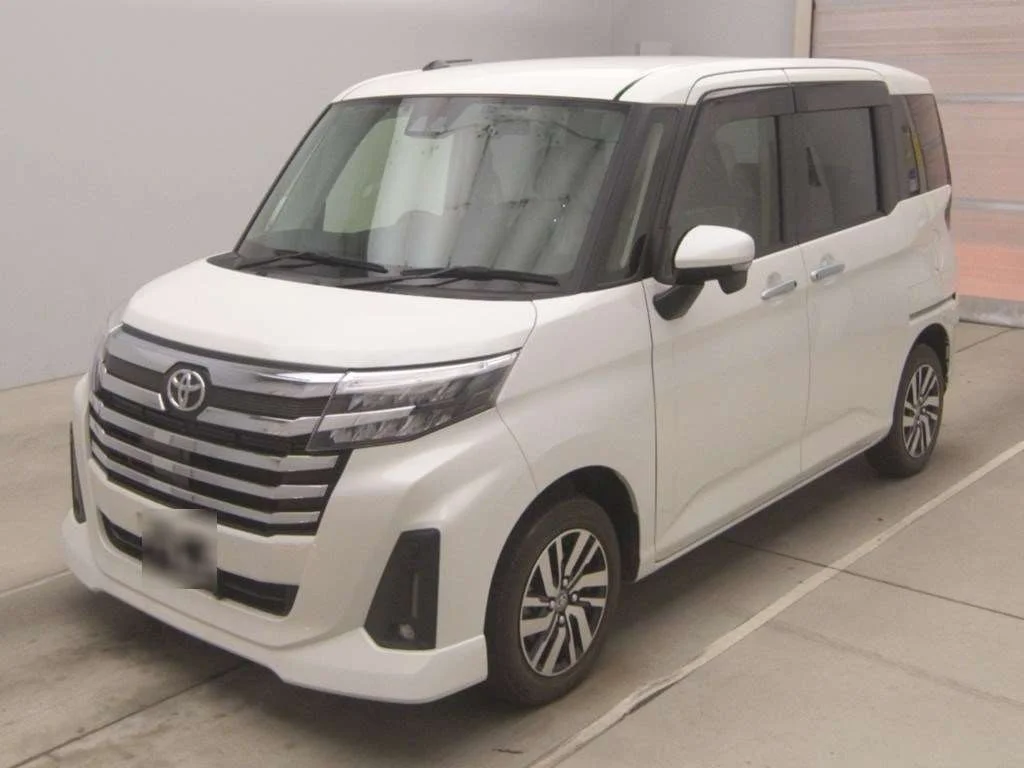 Toyota Roomy M900A 2023