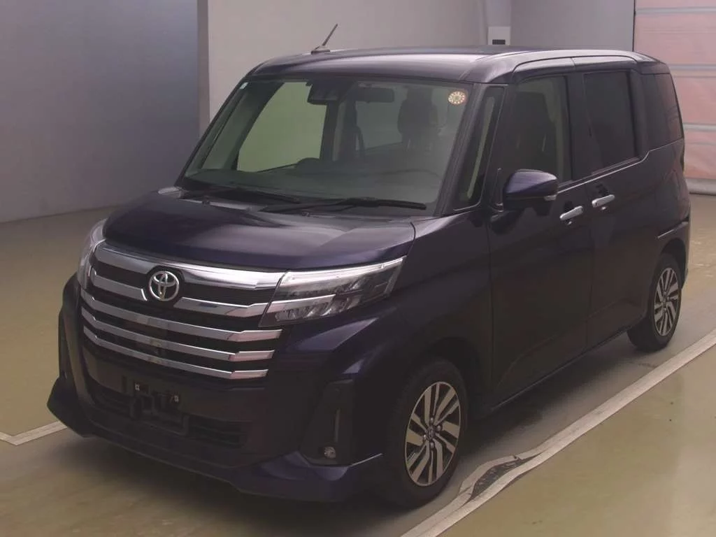 Toyota Roomy M900A 2023