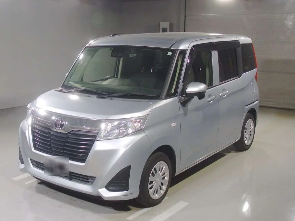 Toyota Roomy M900A 2020