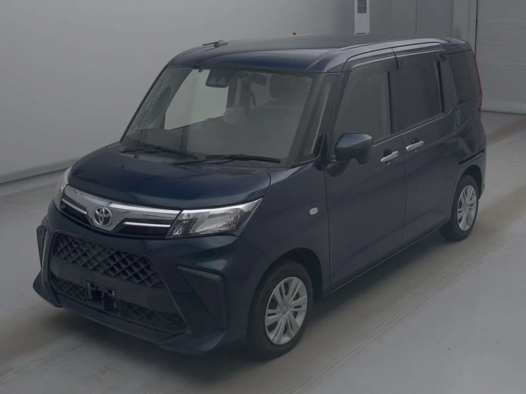 Toyota Roomy M900A 2021