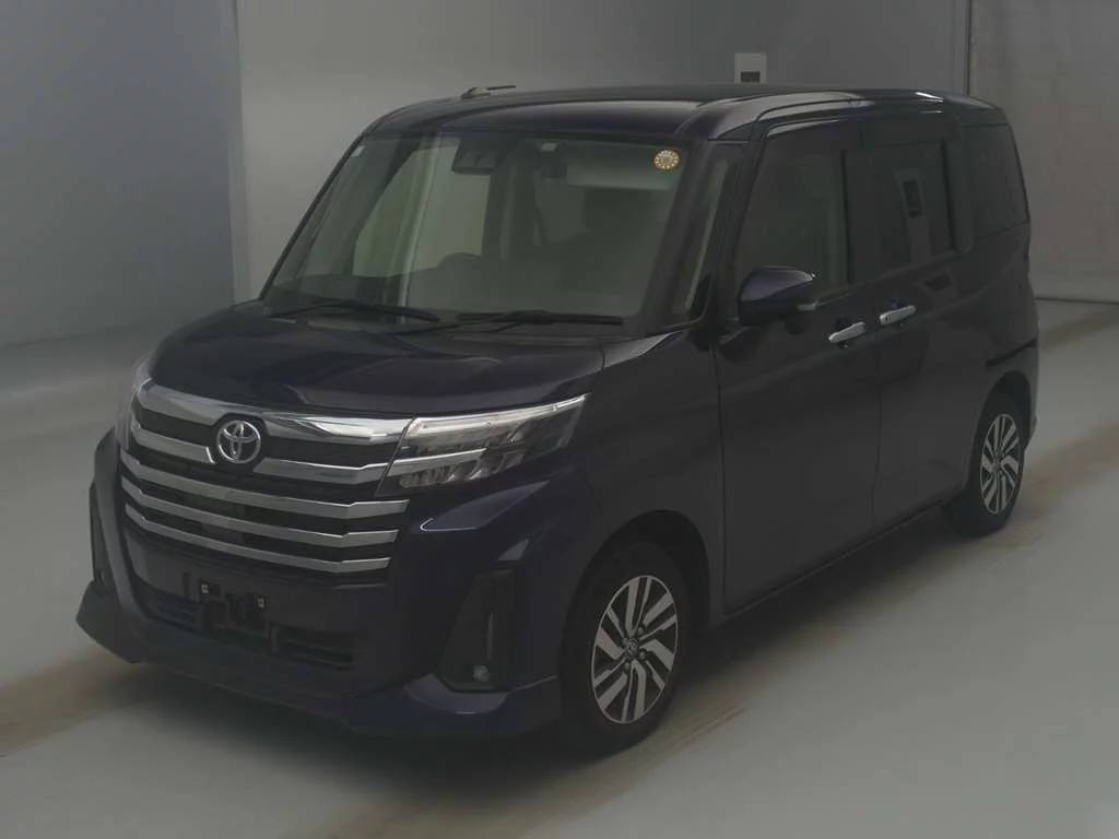 Toyota Roomy M900A 2021