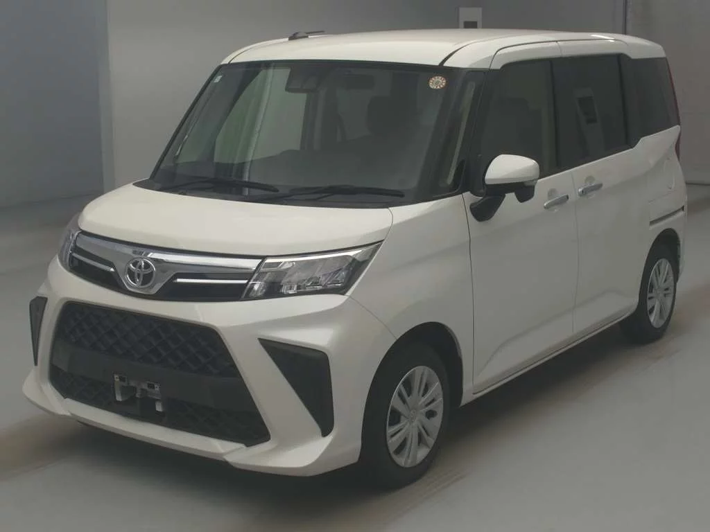 Toyota Roomy M900A 2022