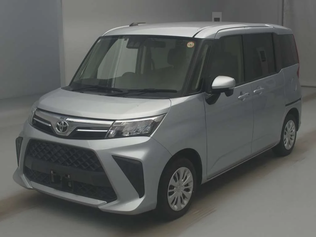 Toyota Roomy M910A 2021