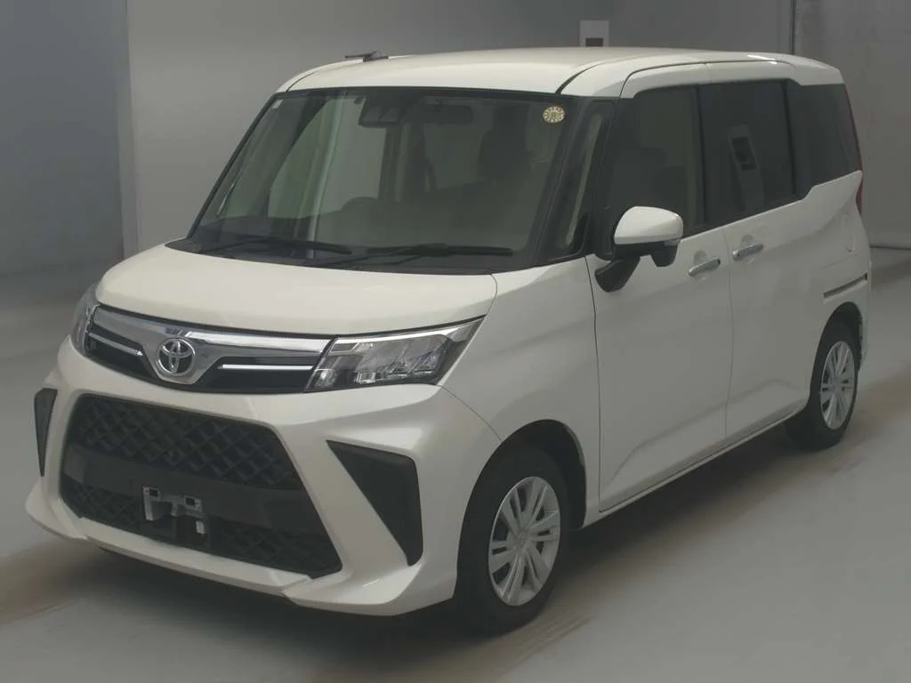 Toyota Roomy M900A 2021