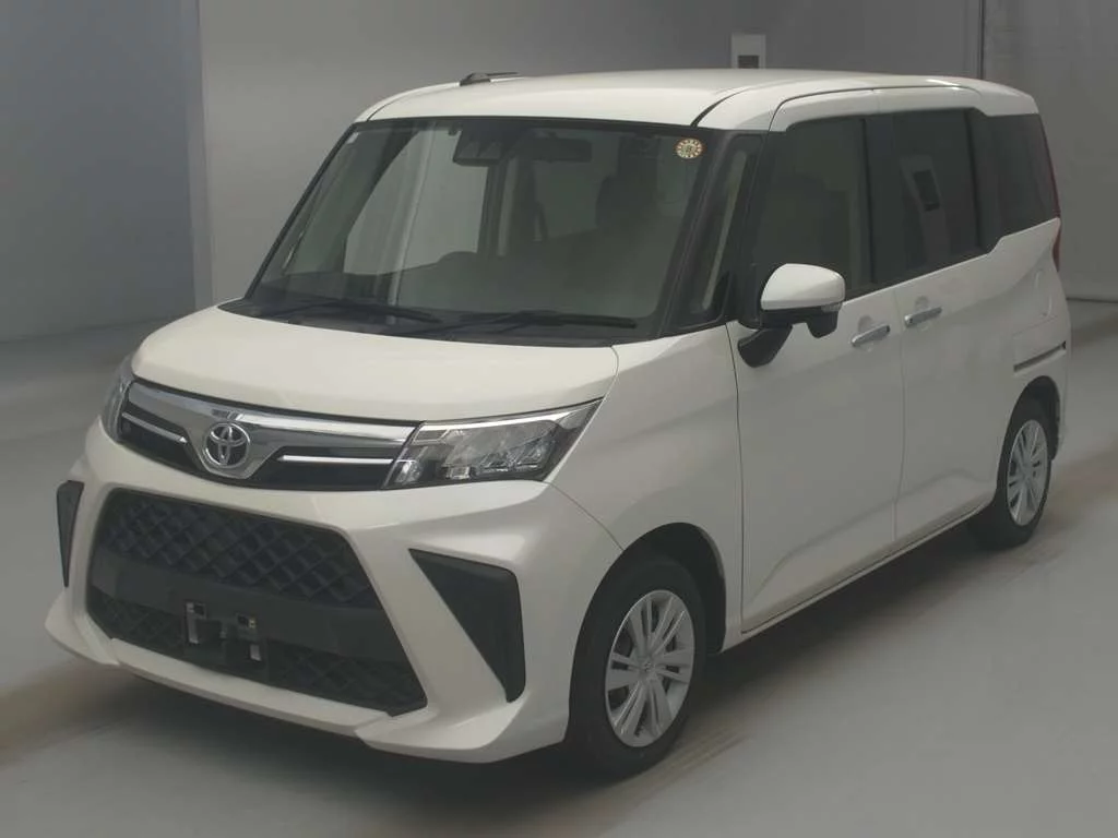 Toyota Roomy M910A 2021