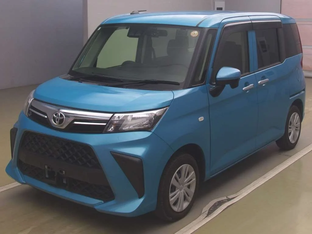 Toyota Roomy M900A 2023