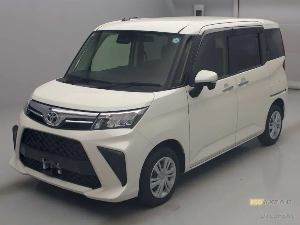Toyota Roomy M900A 2024