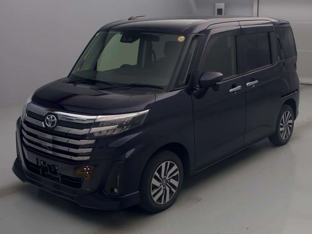 Toyota Roomy M900A 2022