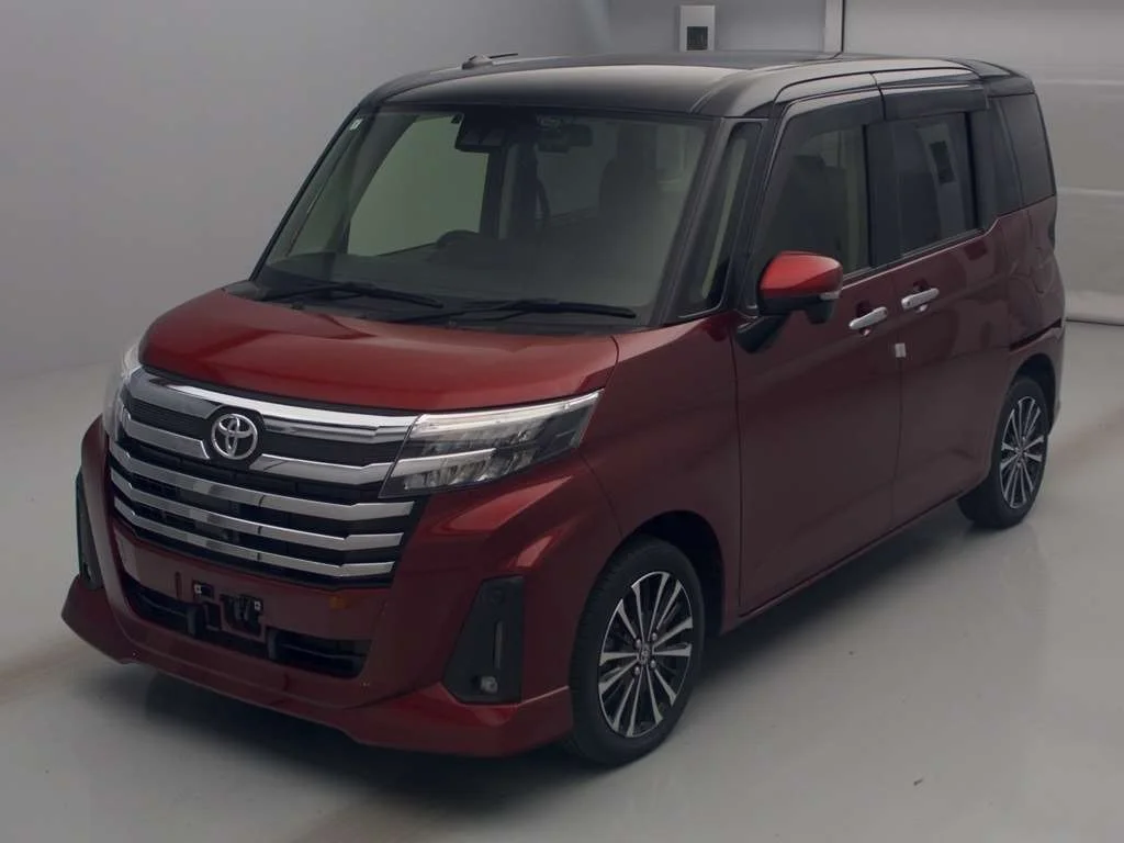 Toyota Roomy M900A 2021