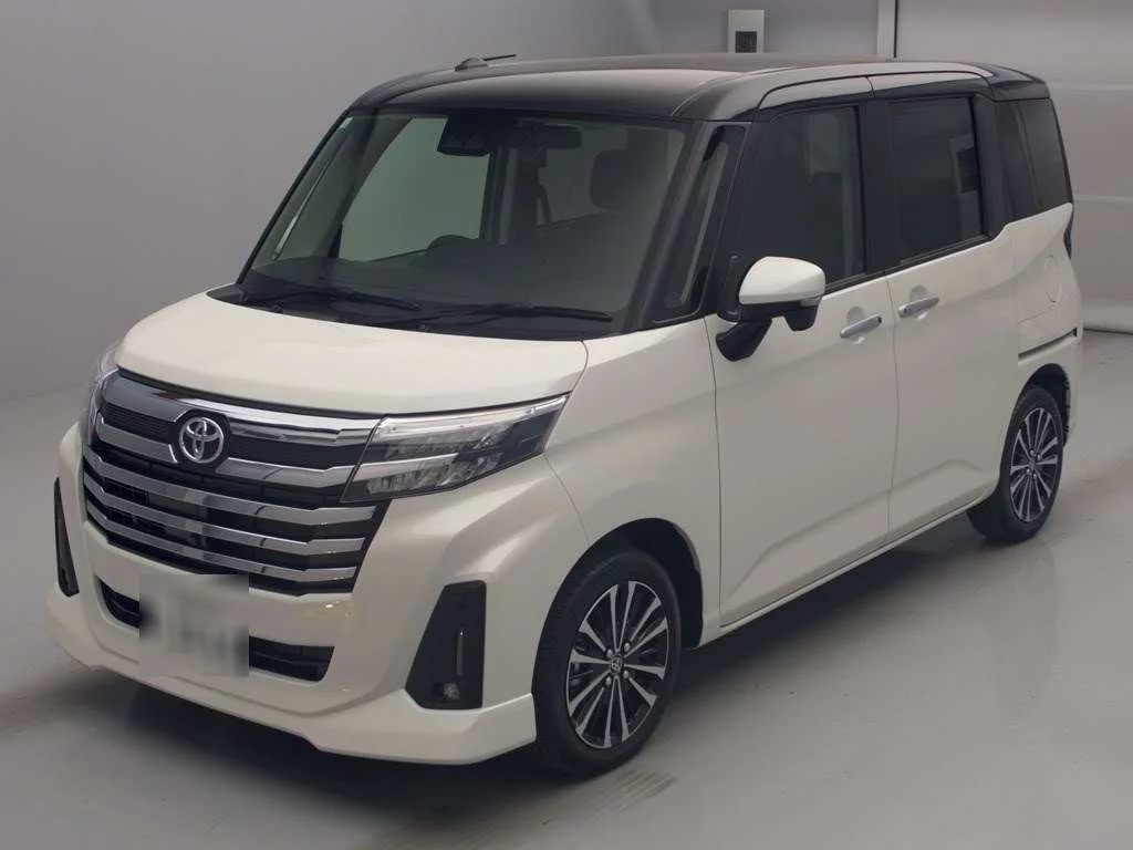 Toyota Roomy M900A 2026