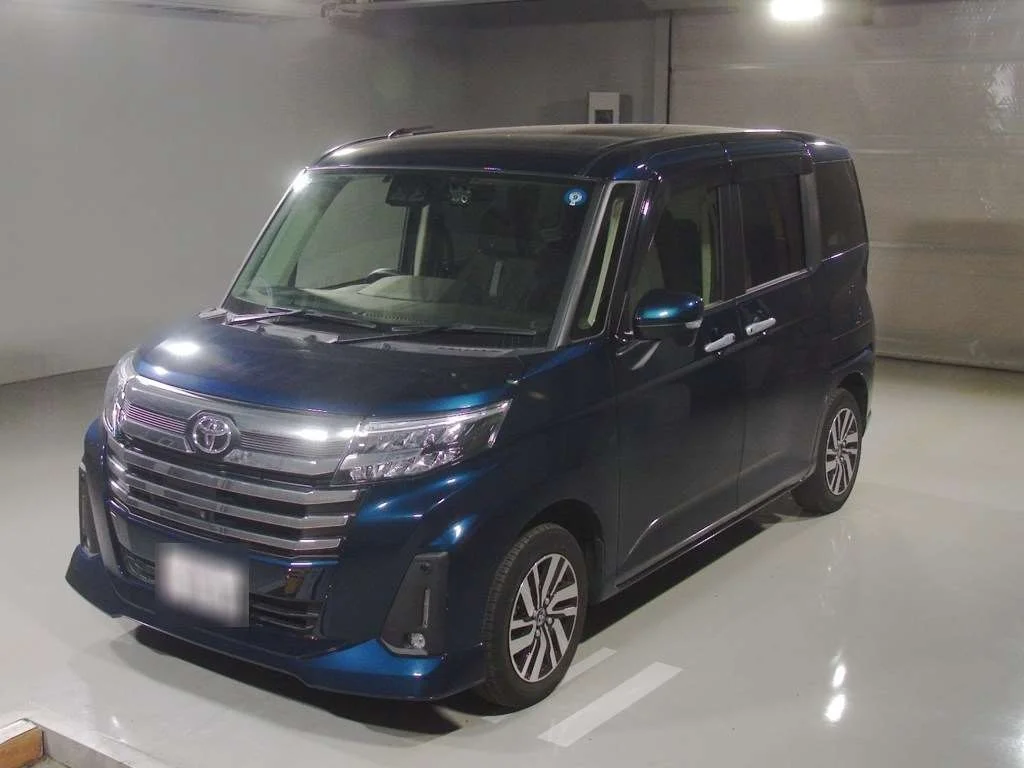 Toyota Roomy M900A 2022
