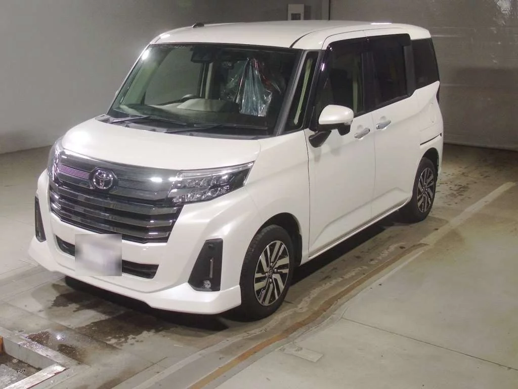 Toyota Roomy M900A 2022