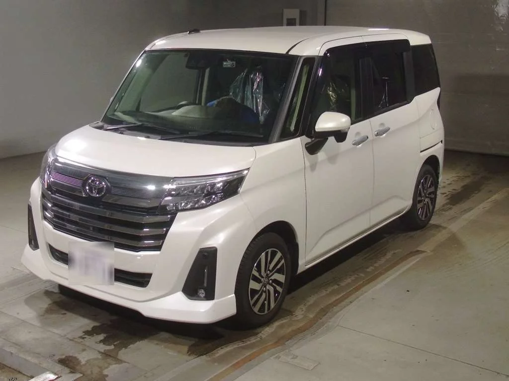 Toyota Roomy M900A 2023