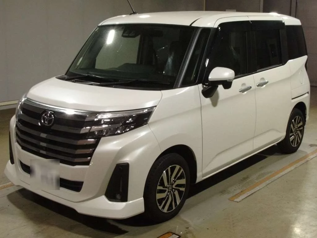Toyota Roomy M900A 2024