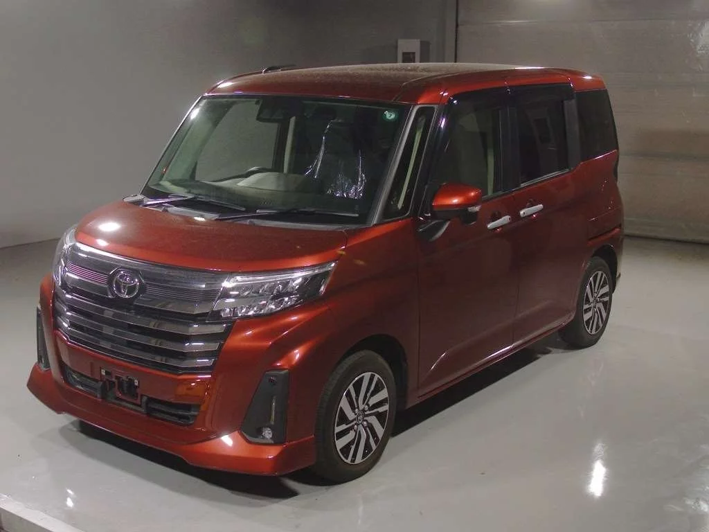 Toyota Roomy M900A 2023