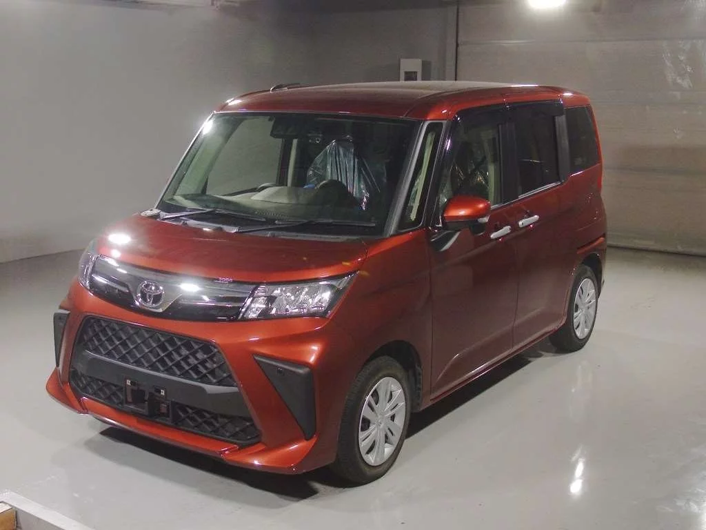 Toyota Roomy M900A 2022