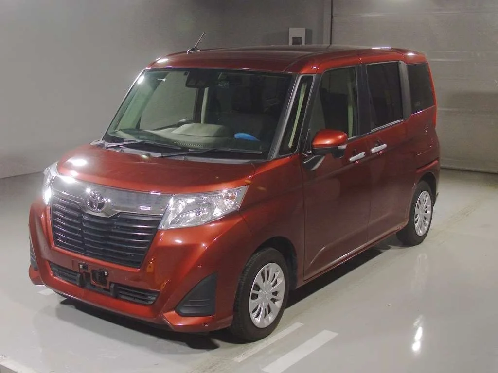 Toyota Roomy M900A 2019
