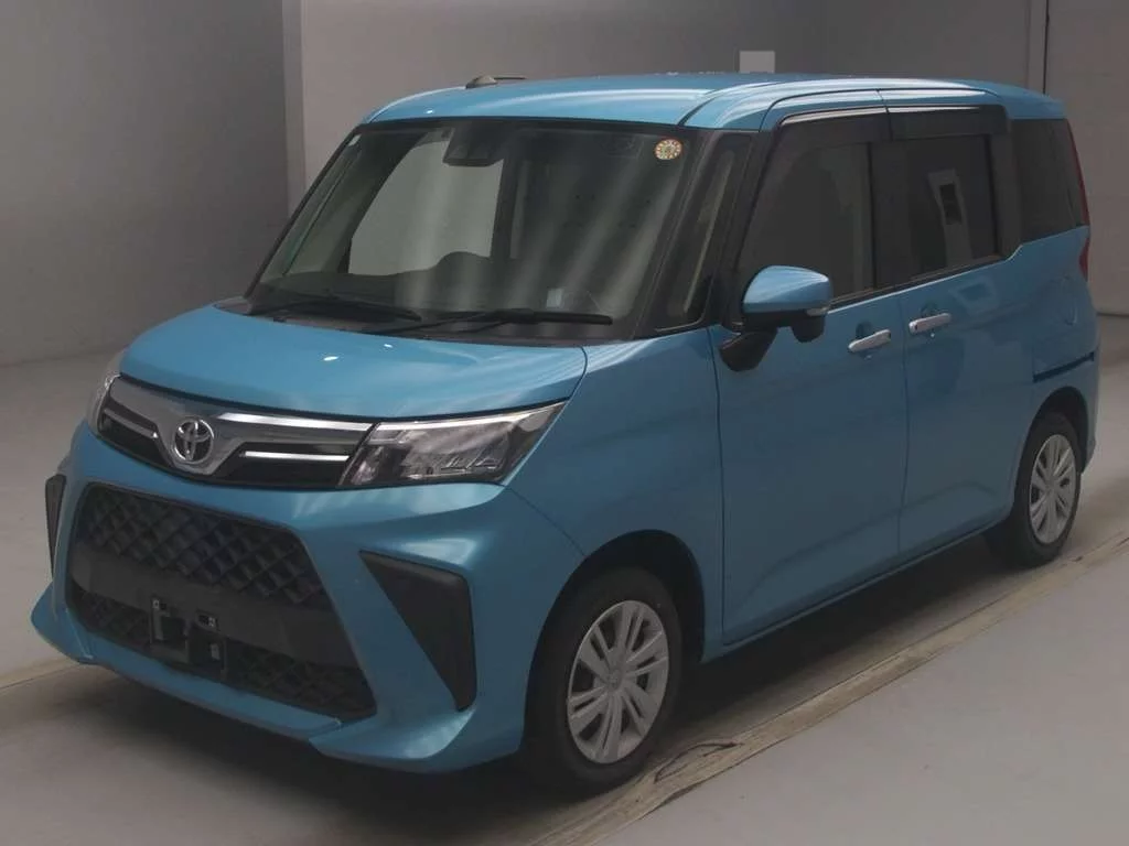 Toyota Roomy M900A 2021