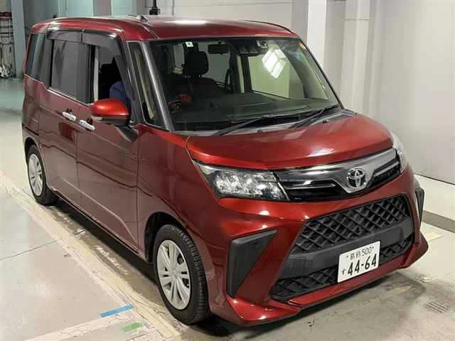 Toyota Roomy M900A 2022