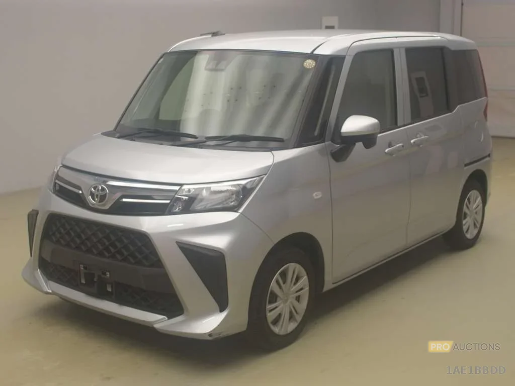 Toyota Roomy M900A 2022